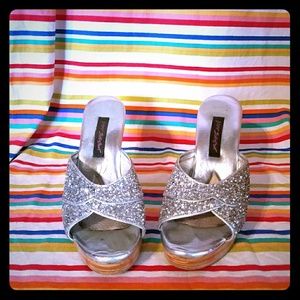 Betsey Johnson Polly mules